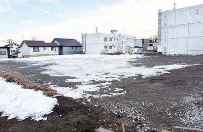 写真：一般競争入札で売却される宮の森町１の旧楽山保育園跡地