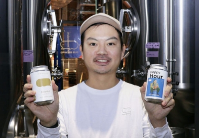 写真：福井県のビールメーカー「ＯＵＲ　ＢＲＥＷＩＮＧ」代表の岡田朋大さん