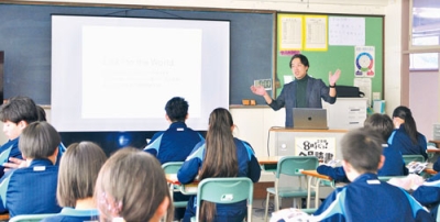 写真：将来をイメージすることの大切さを語る山口代表取締役