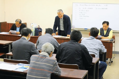 写真:避難訓練の課題などが報告された東地区自主防災会会議