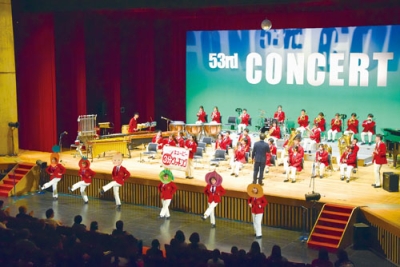 写真:迫力満点の大谷サウンドで観客を楽しませた定期演奏会