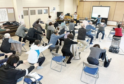 写真:運動機能低下の予防方法を学んだ出前講座