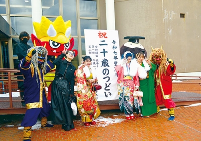 写真:昨年の二十歳のつどいの様子