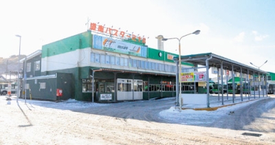 写真:まちのにぎわいづくりに向けた活用が進む東町ターミナル