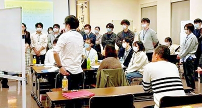 写真:医療スタッフらが緩和ケアについて学んだ研修会(提供写真)